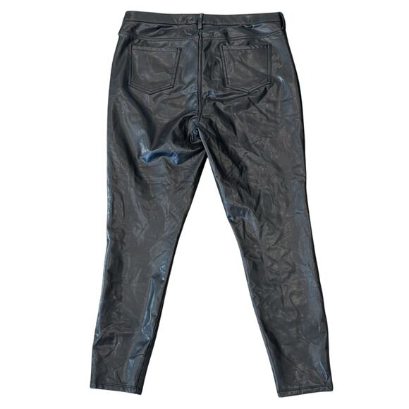 Torrid Women's Sky High Skinny Faux Leather High Rise Pant Black Size 14 - Picture 4 of 9